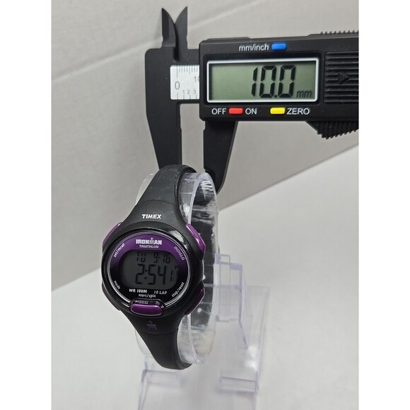 Womens Timex Ironman Triathlon 10 Lap Digital Watch Indiglo Alarms New Battery - Picture 7 of 11